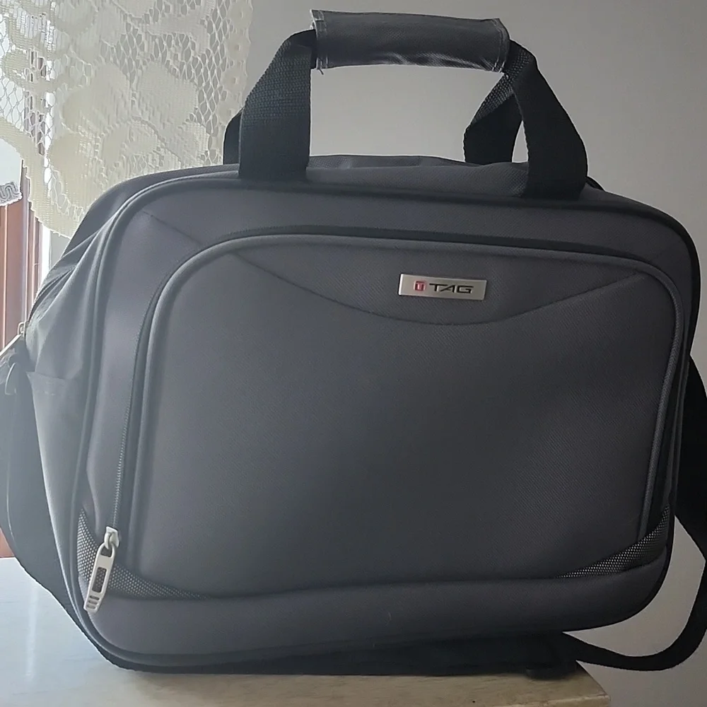 Gray Shoulder Travel Bag